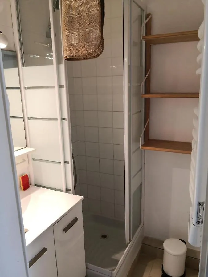 Studio A Hyeres Port - Proche De Toutes Commodites France